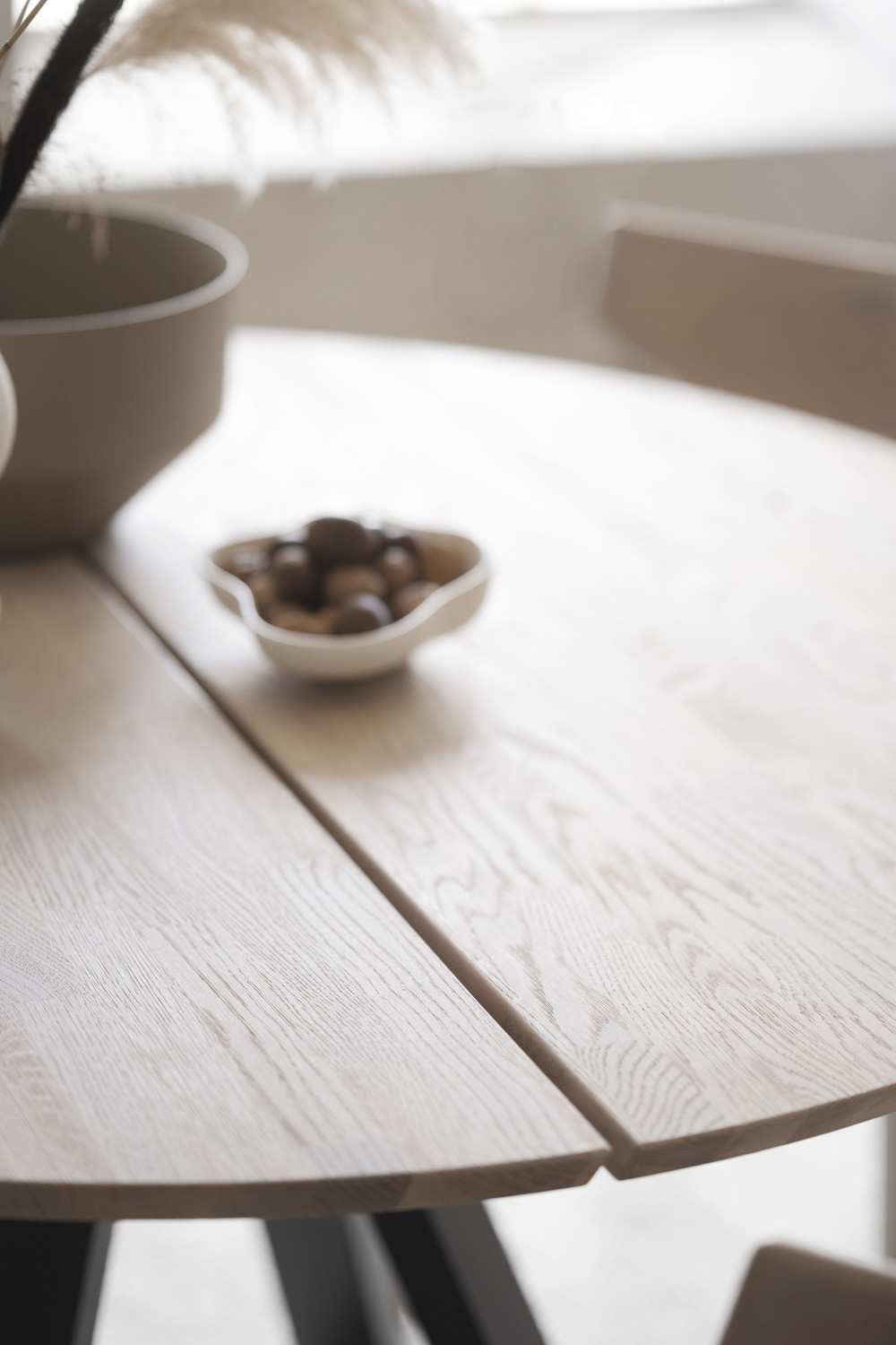 Carradale matbord Vitpigmenterad/svart