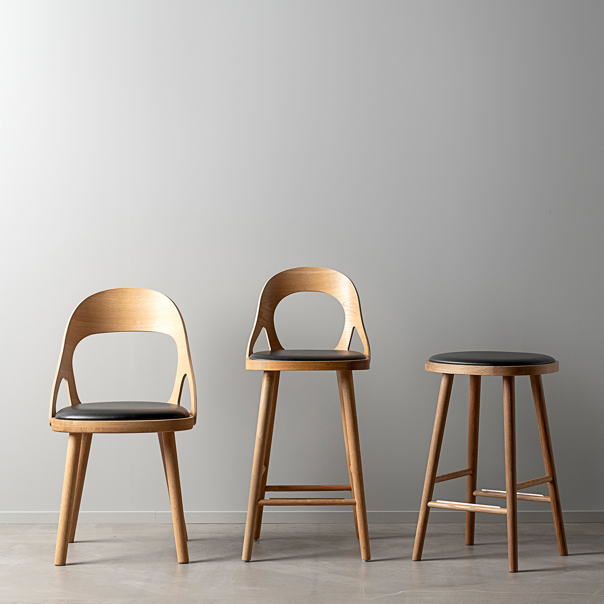 Colibri barpall 63cm ek oljad, bonded läder svart