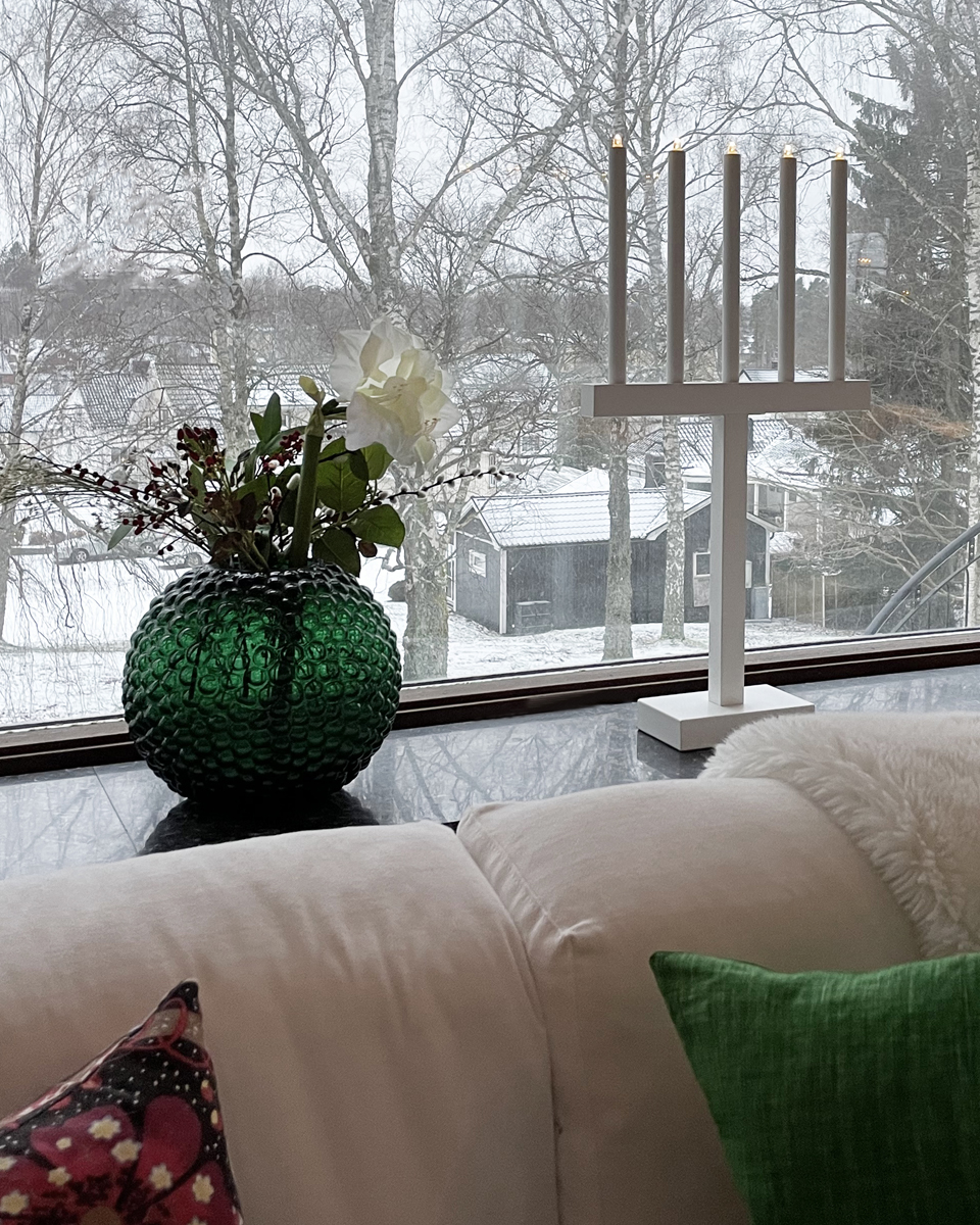 Glimmer bordslampa vit