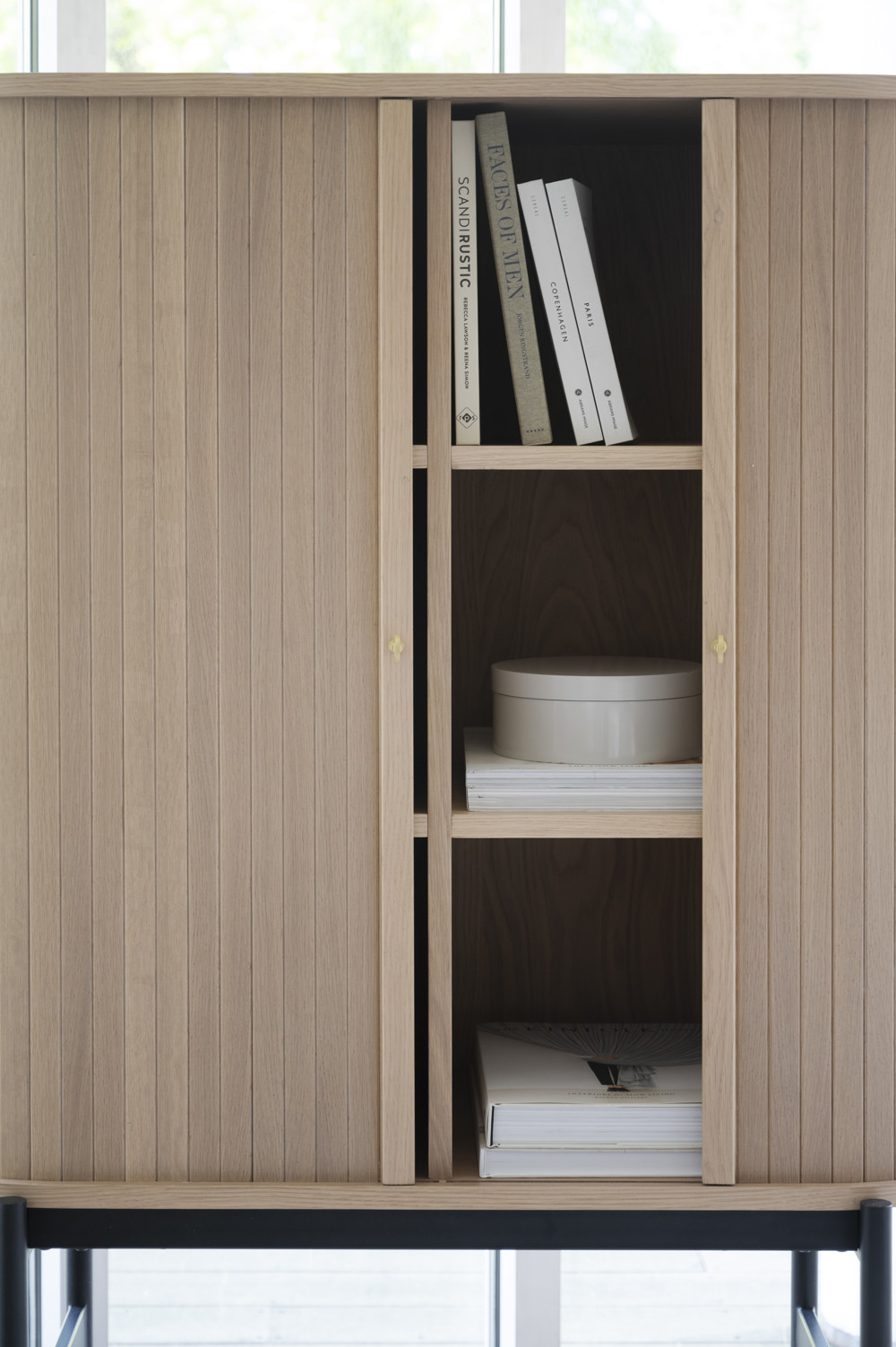 Haddington skåp Vitpigmenterad/svart