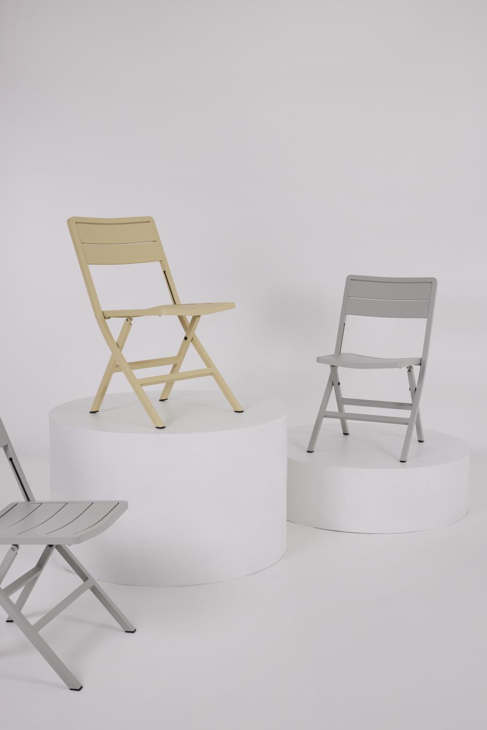 Wilkie matstol Lemon