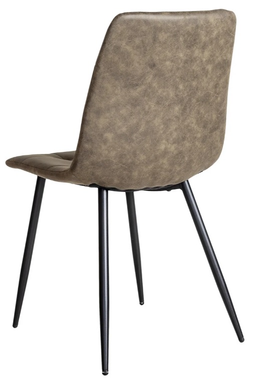 Oakland Ø150 med 6 st gröna Matera stolar