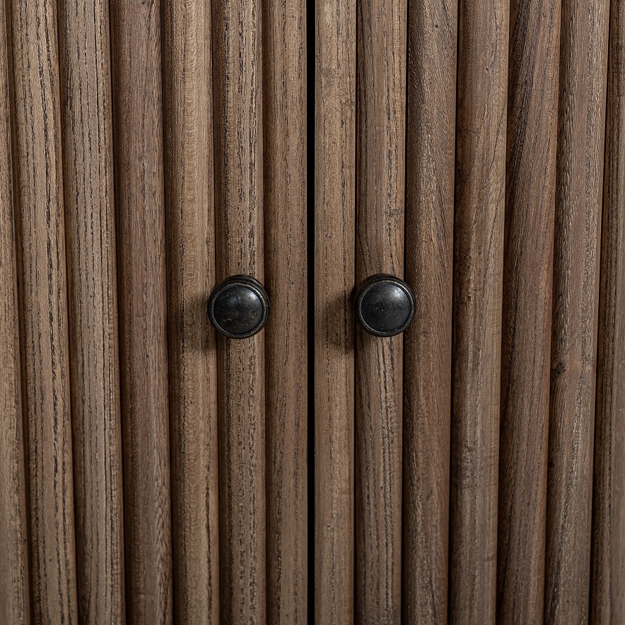 Florens mediabänk i massiv alm 182 cm