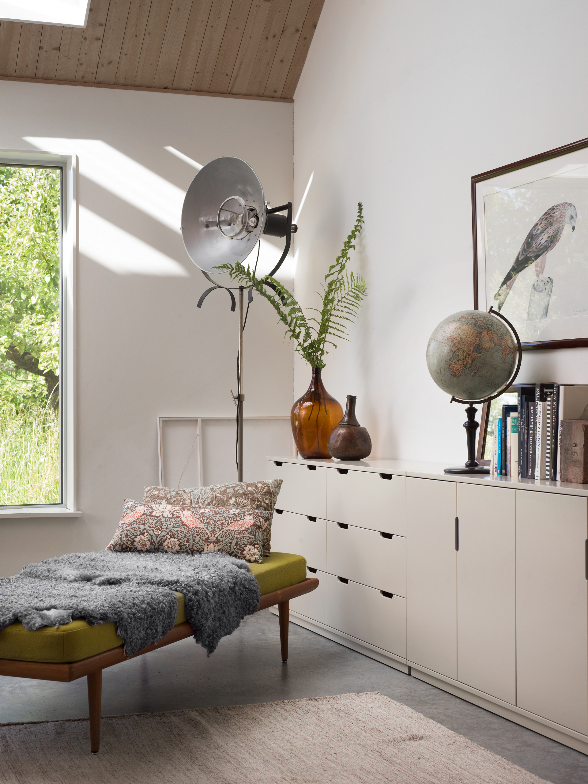 AOKO Sideboard, Vitlack