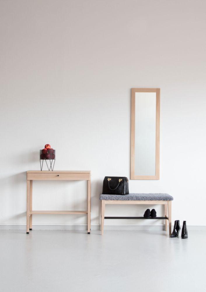 Cora Sideboard, Svartbetsad Ek / Mattsvart stål