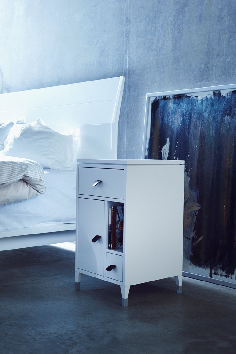 Abisko Sängbord (höga ben), Blandade Fanér