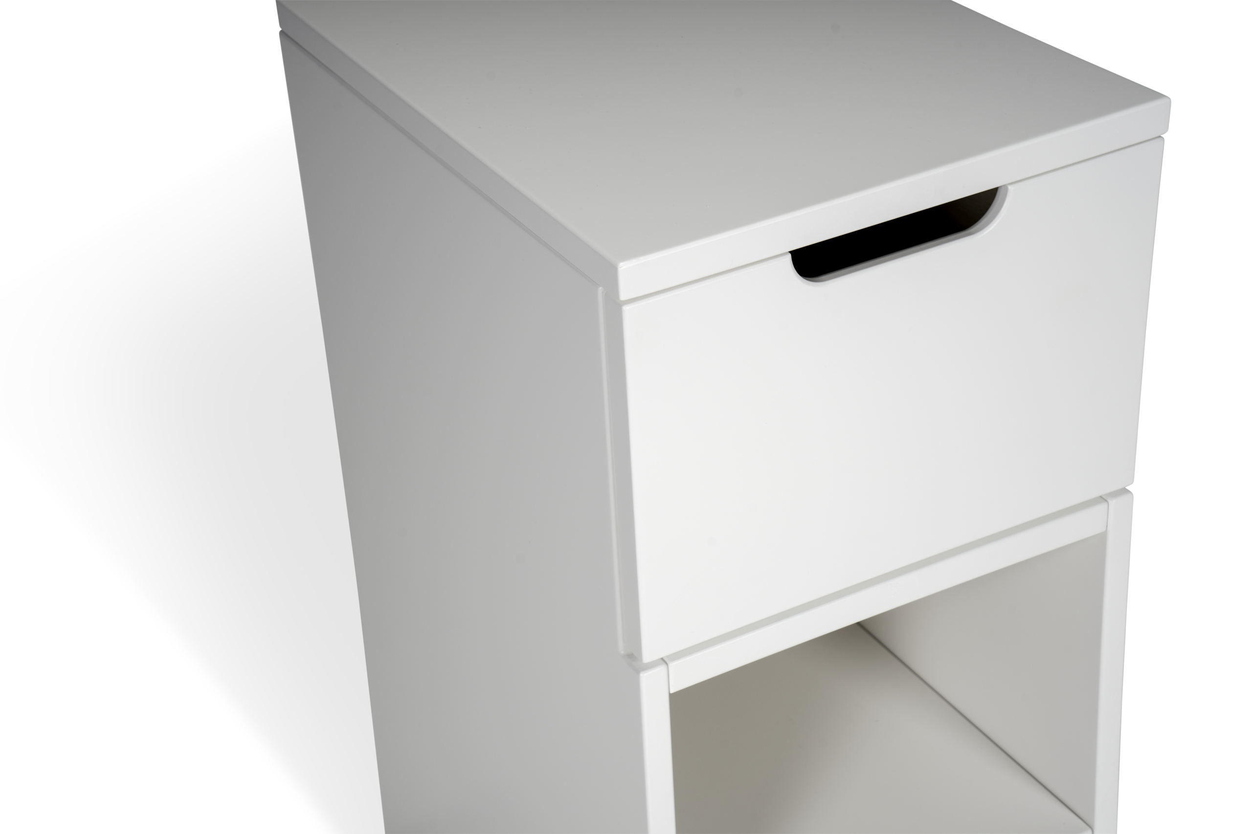 AOKO Sängbord, Vitlack