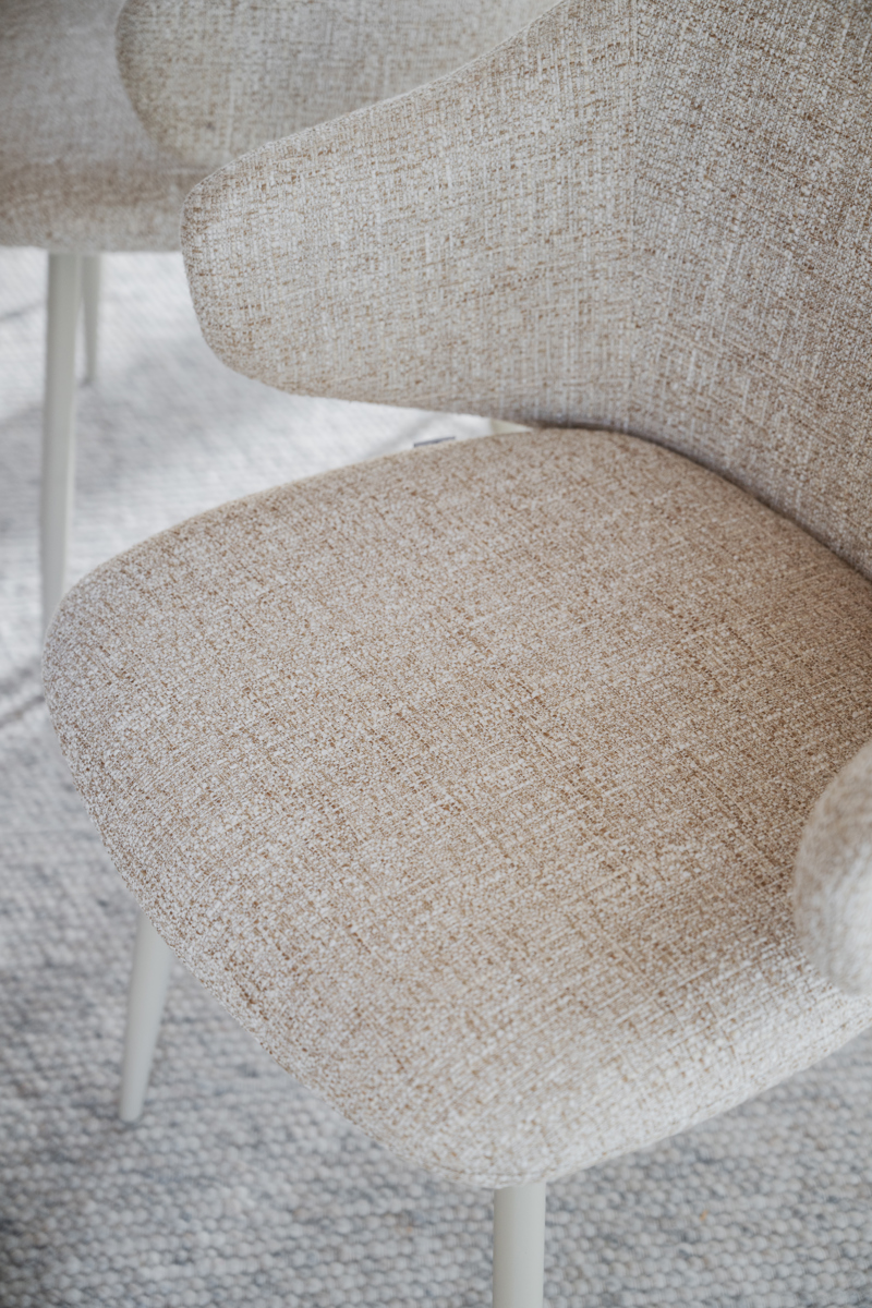 Drake Karmstol, Beige