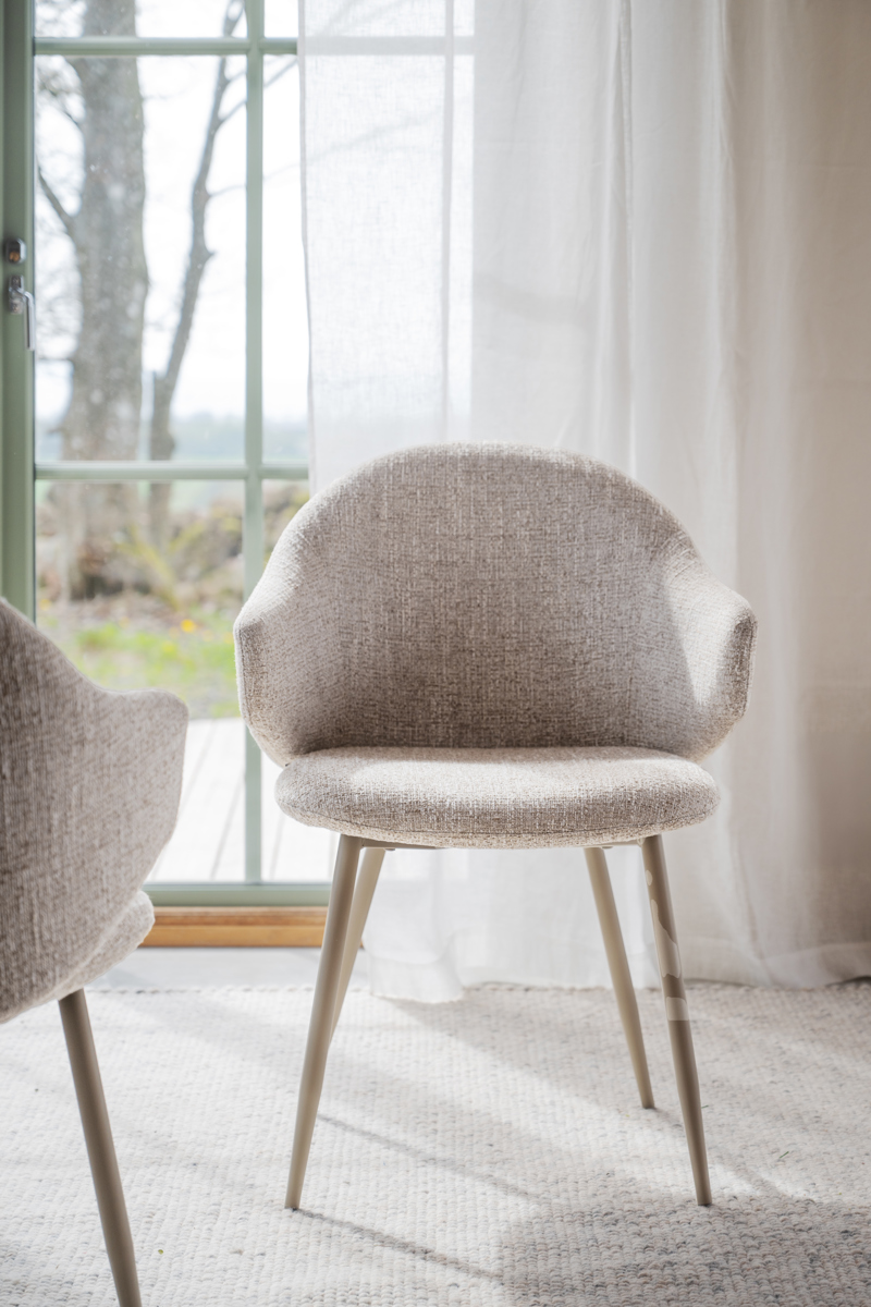 Drake Karmstol, Beige