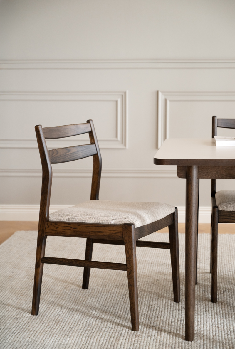 Kerwin Stol, Brun/ljusbeige