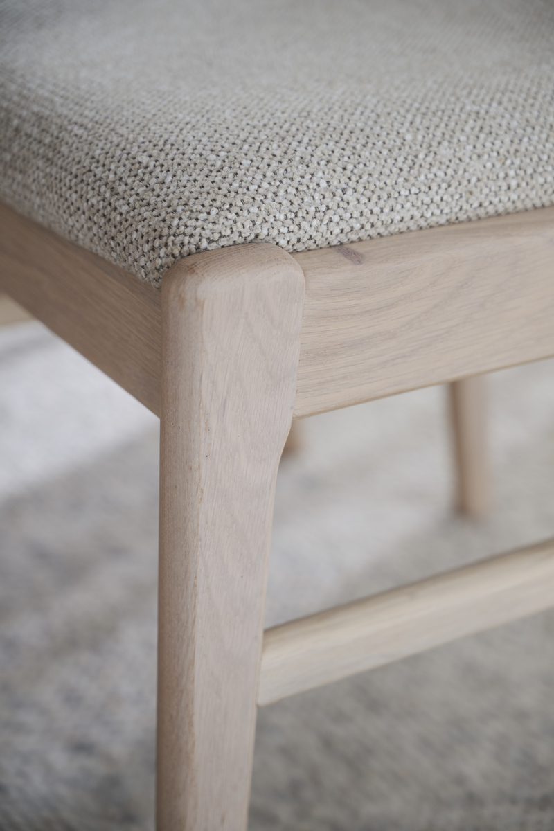 Kerwin Stol, Vitpigmenterad/ljusbeige