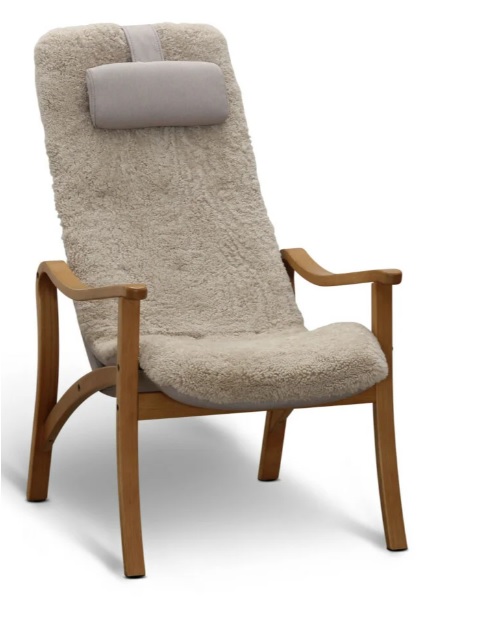 Gotland fåtölj & pall fårskinn Moonlight, ekben