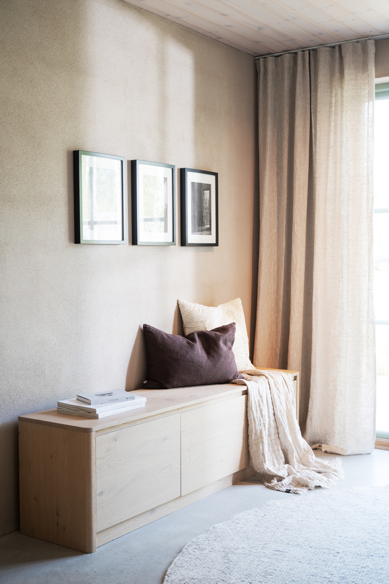 Melstone Sideboard, Vitpigmenterad, 180x40x50 cm