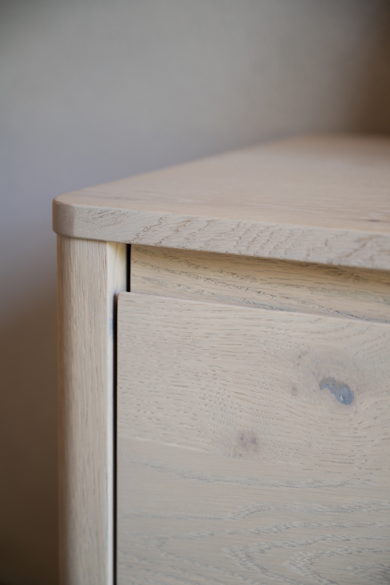 Melstone Sideboard, Vitpigmenterad, 180x40x50 cm