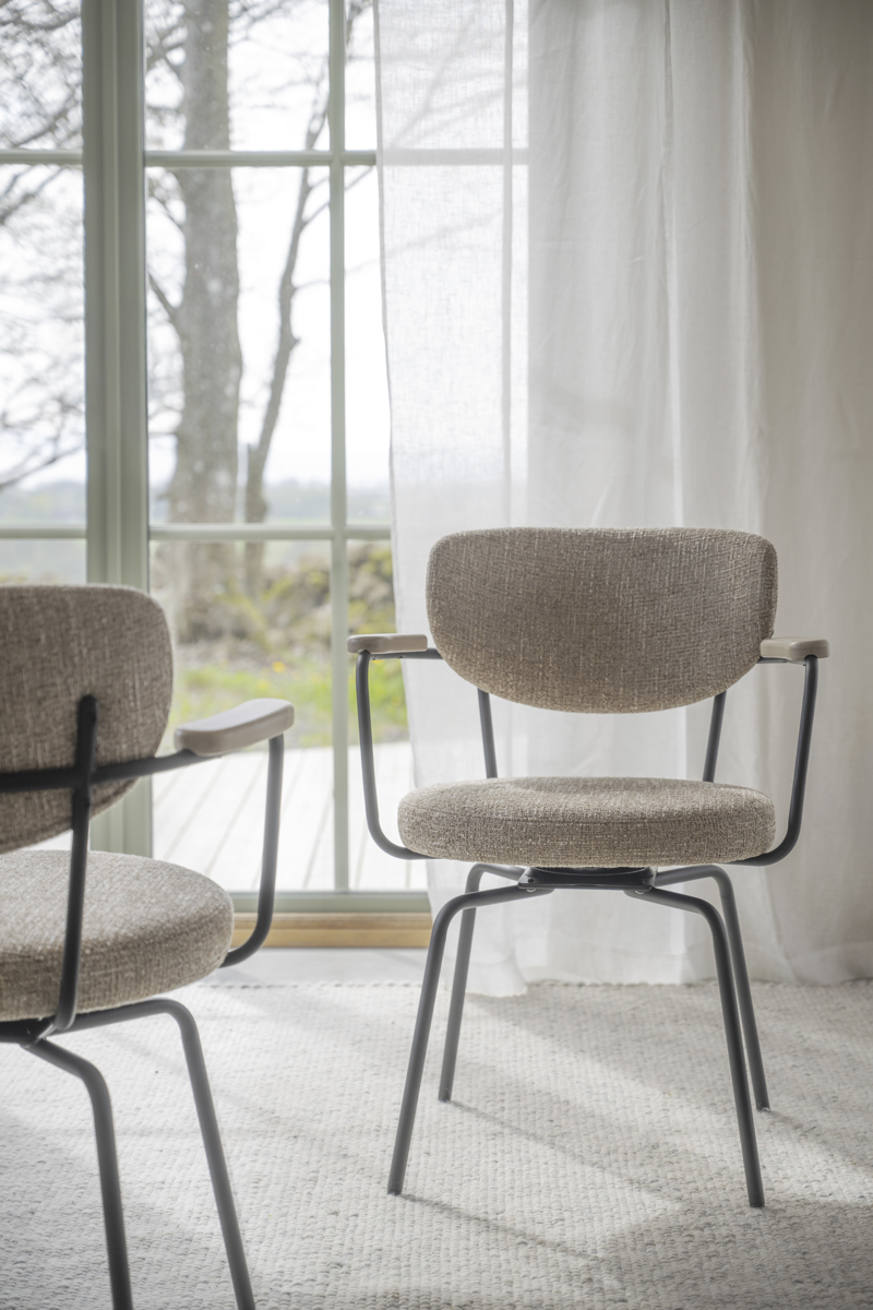 Merrick Karmstol, Snurrfunktion, Mörkbeige/svart