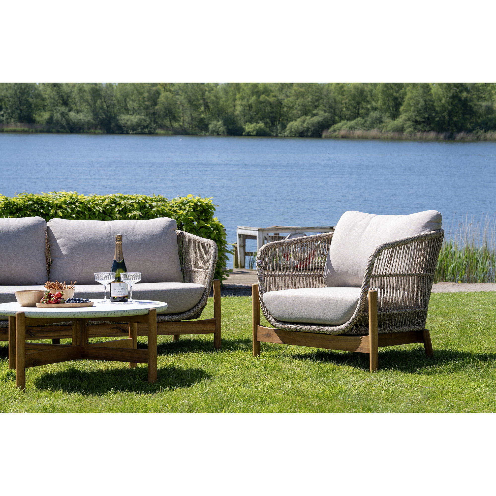 Terracina Lounge Chair – Loungefåtölj, akacia, beige, inkl. dyna